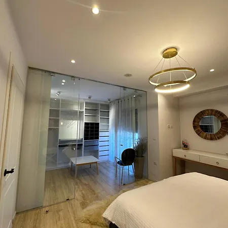 Apartman Deluxe Apartament Boulevard *
